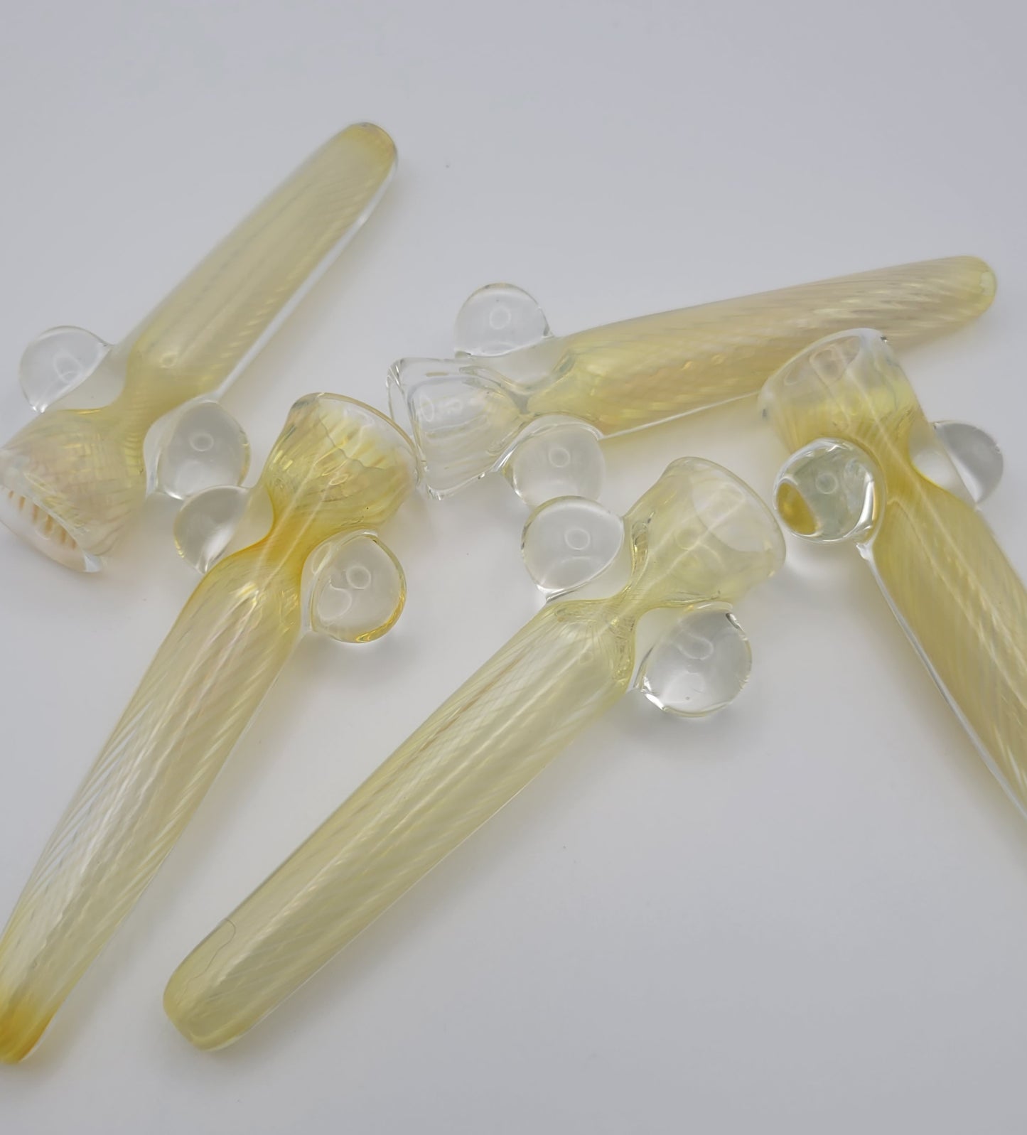 Henry Scalloped Tube Fume Chillum