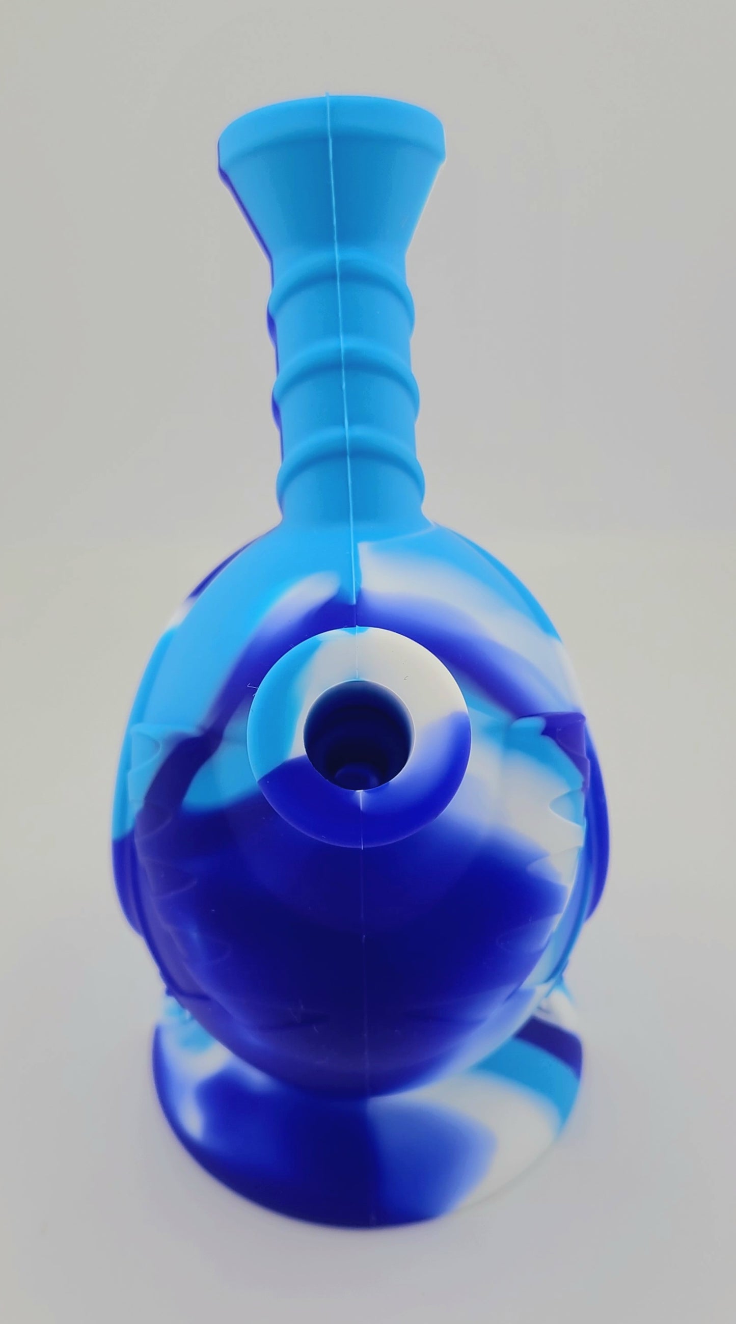 Layback Silicone Water Pipe Rig