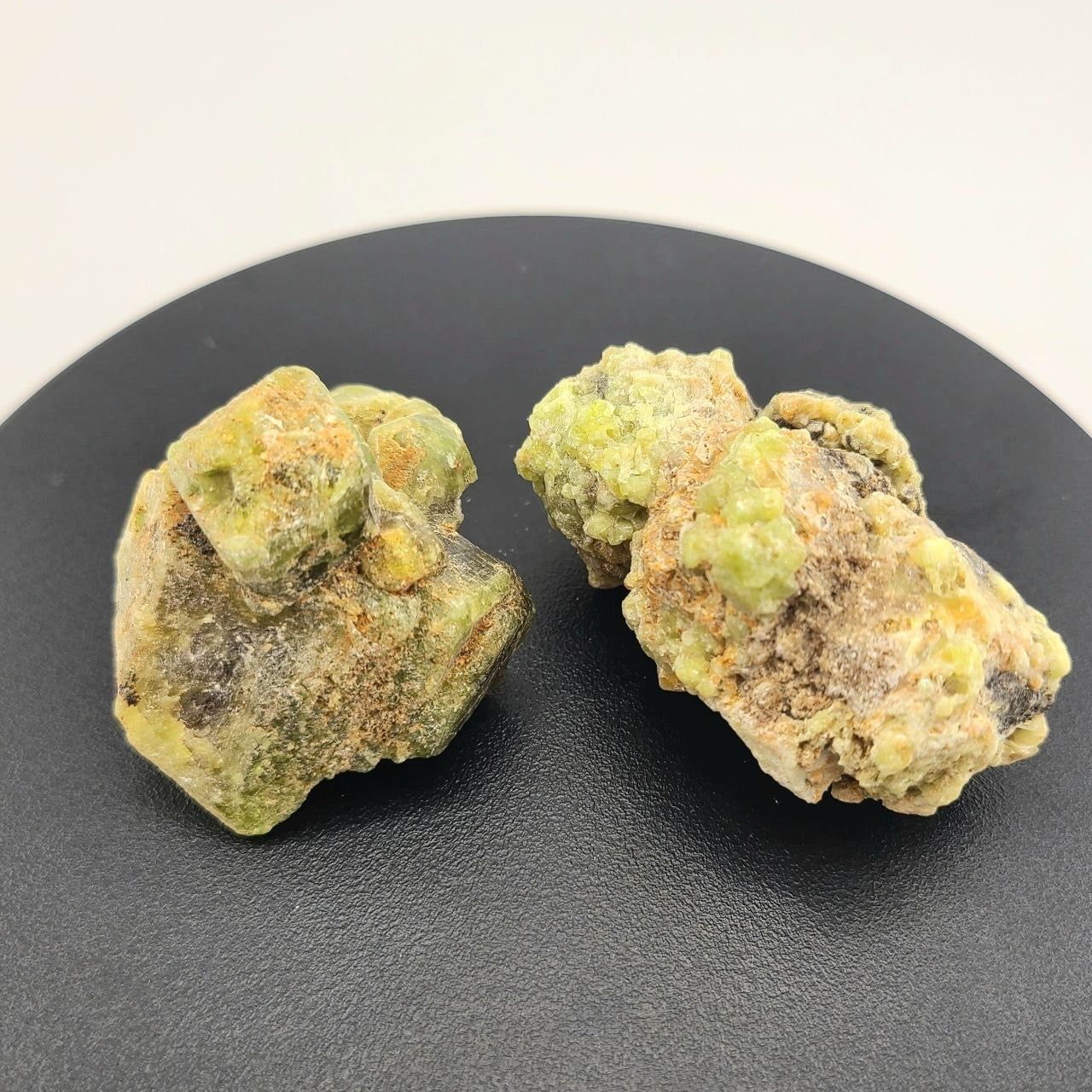 Rough Green Garnet - Medium