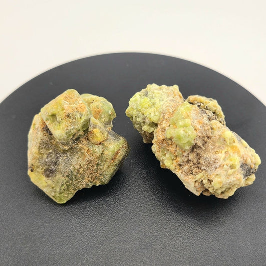 Rough Green Garnet - Medium