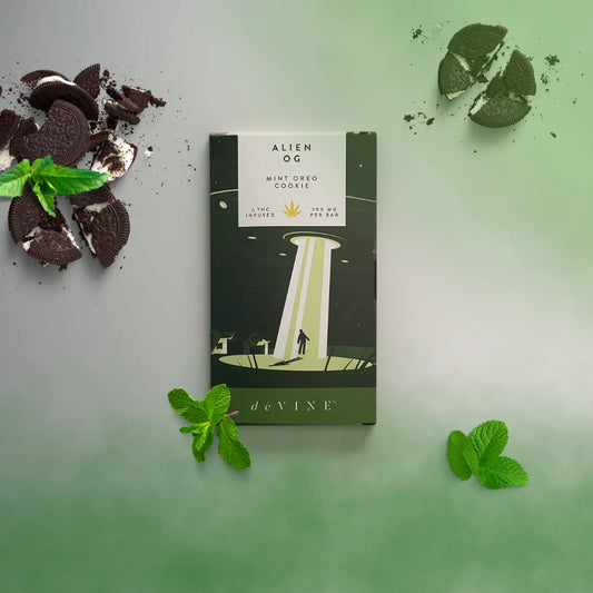 deVINE 200mg D9 Chocolate Bar - Alien OG - Mint Oreo
