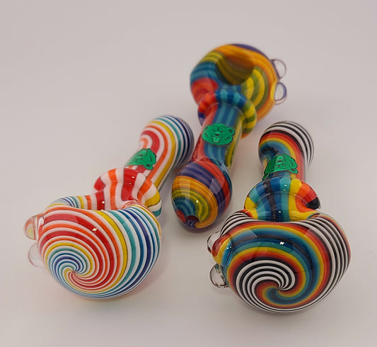 Crisp Linework Spoons
