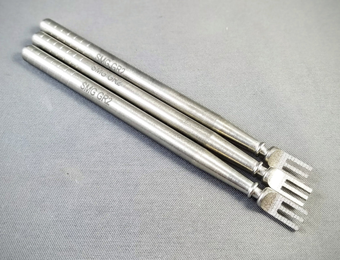 Titanium Dabber - Trident Fork