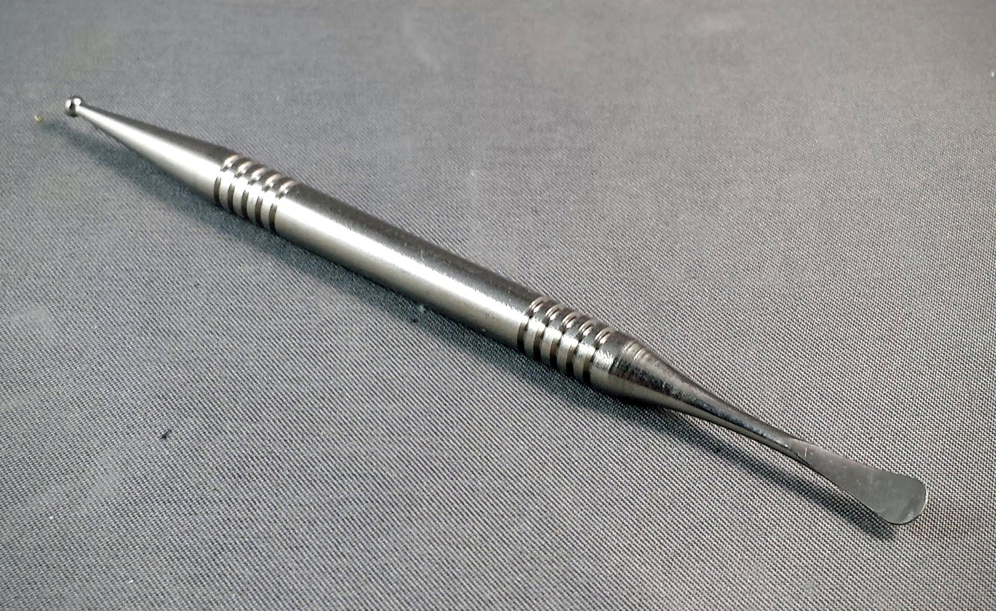  Titanium scoop ball dabber